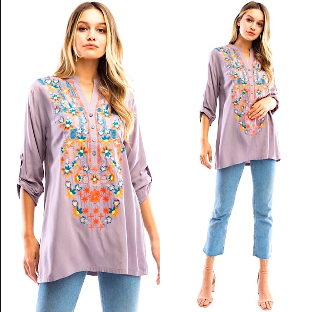 LUNA MOON Embroidered Tunic Top